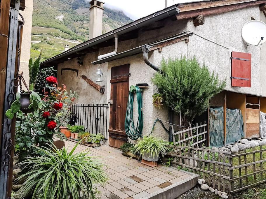Vila Fully, Valais Chalet Accueillant Avec Cheminee Exteriér fotografie